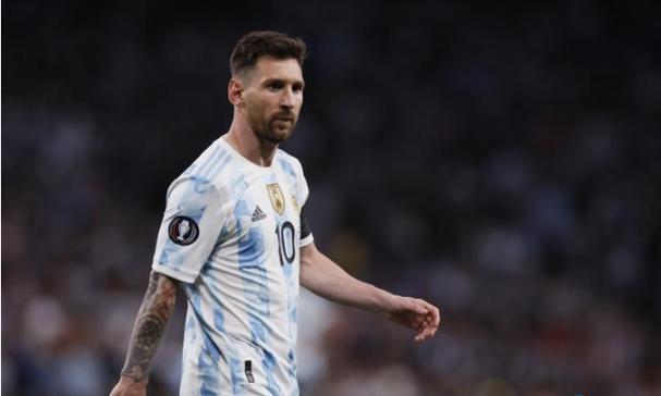 超爱霸总文学却甩百亿富三代，大女主阿Sa可不是豪门娇妻